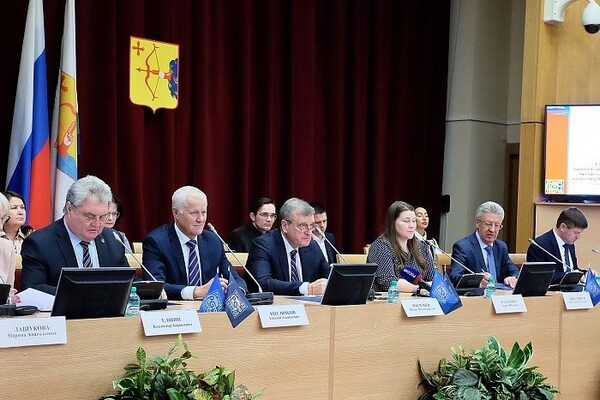 Четыре кировских предприятия удостоены высшей награды конкурса «100 лучших товаров России» Четыре кировских предприятия удостоены высшей награды конкурса «100 лучших товаров России»