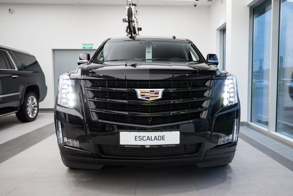 Уникальная версия Cadillac Escalade в «Авилон» Уникальная версия Cadillac Escalade в «Авилон»