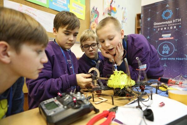 В Москве назвали победителей первой Олимпиады Кружкового движения НТИ.Junior для школьников В Москве назвали победителей первой Олимпиады Кружкового движения НТИ.Junior для школьников