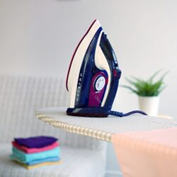 Эффективный, безопасный, бережный: новый утюг Scarlett SC-SI30K45 Эффективный, безопасный, бережный: новый утюг Scarlett SC-SI30K45