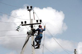 Энергетики «Россети Центр и Приволжье Рязаньэнерго» оперативно ликвидируют вторую волну урагана в районах области Энергетики «Россети Центр и Приволжье Рязаньэнерго» оперативно ликвидируют вторую волну урагана в районах области