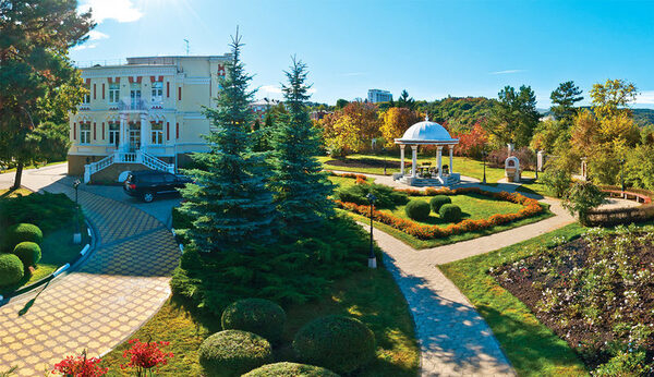 Опасно ли отдыхать в санаториях в 2020 году на фоне эпидемии коронавирусной инфекции? Опасно ли отдыхать в санаториях в 2020 году на фоне эпидемии коронавирусной инфекции?