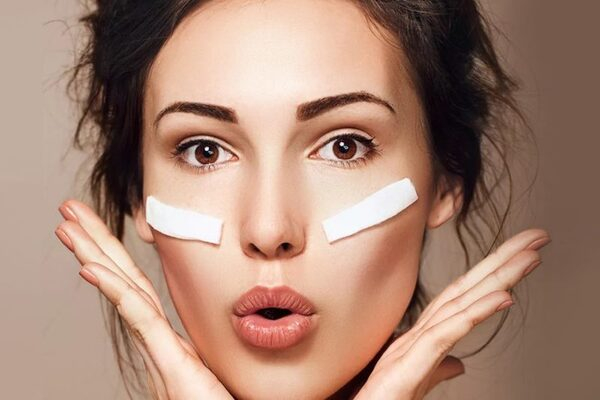 Мадина Байрамукова: помогают ли патчи решить проблему темных кругов под глазами Мадина Байрамукова: помогают ли патчи решить проблему темных кругов под глазами