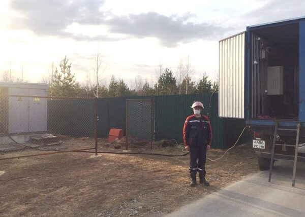 Специалисты «Россети Центр и Приволжье Удмуртэнерго» оказали помощь оставшимся без электричества жителям коттеджного поселка Специалисты «Россети Центр и Приволжье Удмуртэнерго» оказали помощь оставшимся без электричества жителям коттеджного поселка