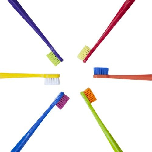 Набор мануальных зубных щеток Revyline 5000 SM в Казани по выгодной цене Набор мануальных зубных щеток Revyline 5000 SM в Казани по выгодной цене