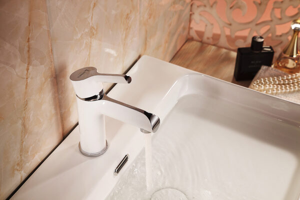 Коллекция люксовых смесителей ARGO- инновации в ультратонком корпусе Коллекция люксовых смесителей ARGO- инновации в ультратонком корпусе