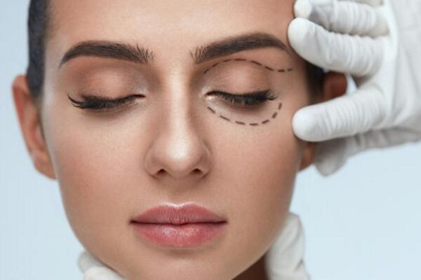 Мадина Байрамукова рассказала о нехирургических способах борьбы с птозом мягких тканей Мадина Байрамукова рассказала о нехирургических способах борьбы с птозом мягких тканей