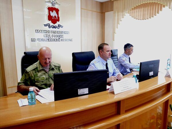 Начальник южноуральского управления Росгвардии принял участие в межведомственном совещании с руководством областного полицейского Главка Начальник южноуральского управления Росгвардии принял участие в межведомственном совещании с руководством областного полицейского Главка