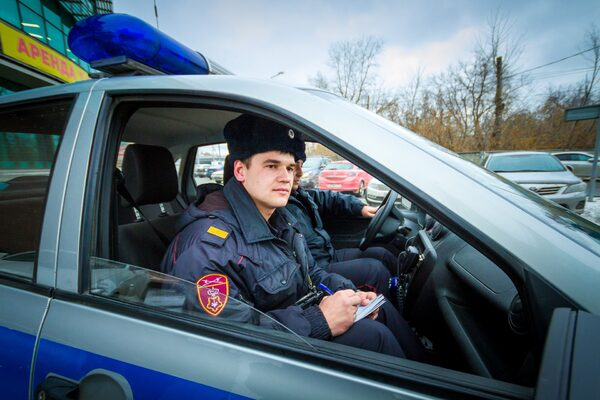 В Челябинске сотрудники Росгвардии задержали мужчину, подозреваемого в грабеже В Челябинске сотрудники Росгвардии задержали мужчину, подозреваемого в грабеже