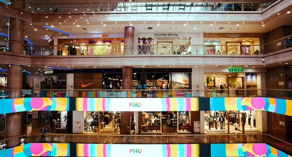 Шопинг без рисков: в ТРЦ «РИО» действуют повышенные стандарты безопасности Шопинг без рисков: в ТРЦ «РИО» действуют повышенные стандарты безопасности