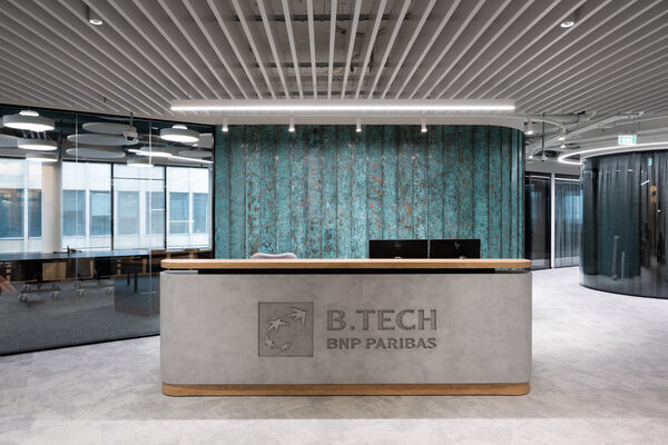 CBRE и бюро T+T Architects создали офис для банка BNP Paribas в Москве CBRE и бюро T+T Architects создали офис для банка BNP Paribas в Москве