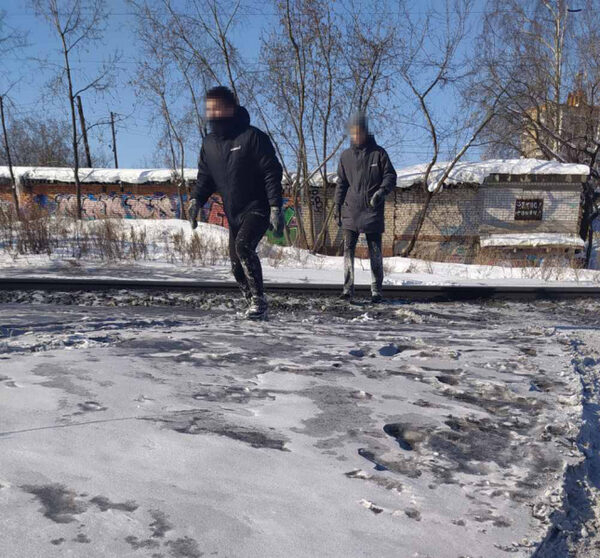 Сотрудники транспортной полиции Перми при проведении профилактических рейдов выявили несовершеннолетних правонарушителей Сотрудники транспортной полиции Перми при проведении профилактических рейдов выявили несовершеннолетних правонарушителей