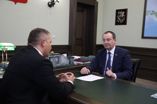 Руководитель Росреестра по Краснодарскому краю встретился с председателем ЗСК края править Руководитель Росреестра по Краснодарскому краю встретился с председателем ЗСК края править