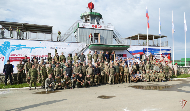 В Екатеринбурге сотрудники Росгвардии приняли участие в крупнейшем в истории России Чемпионате по снайпингу В Екатеринбурге сотрудники Росгвардии приняли участие в крупнейшем в истории России Чемпионате по снайпингу