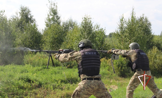 Сборы пулеметчиков и снайперов спецназа Росгвардии проходят в Тюмени Сборы пулеметчиков и снайперов спецназа Росгвардии проходят в Тюмени