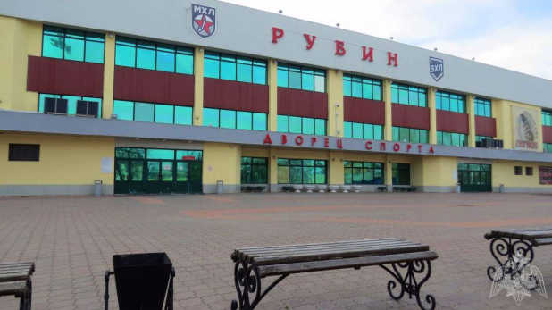 Росгвардия обеспечила безопасность матча ВХЛ в Тюмени Росгвардия обеспечила безопасность матча ВХЛ в Тюмени