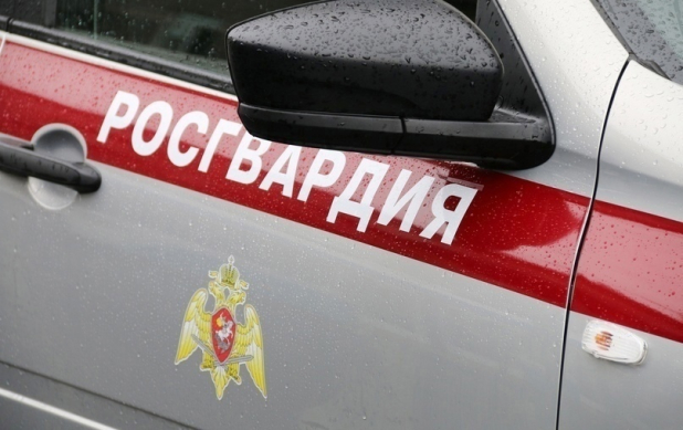 В Екатеринбурге росгвардейцы пресекли факт незаконного оборота наркотиков В Екатеринбурге росгвардейцы пресекли факт незаконного оборота наркотиков