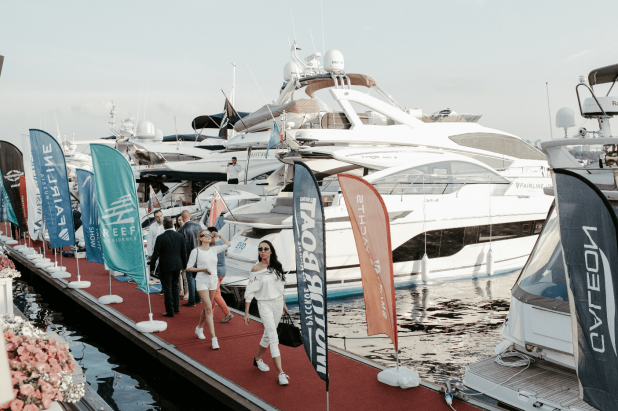  Reef Residence  Moscow Yacht Show   IQ