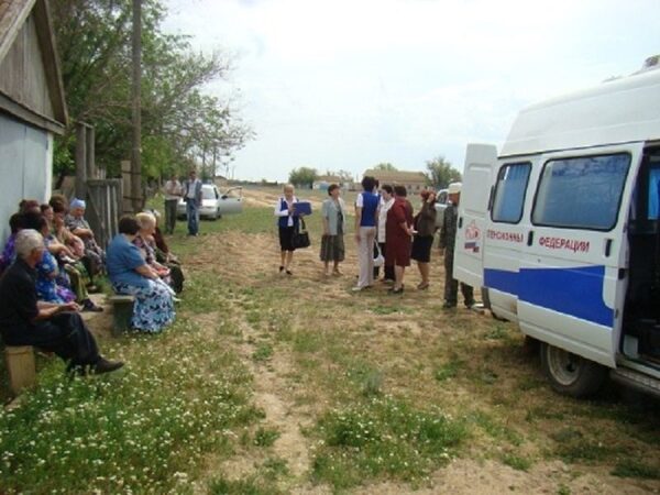 Республика калмыкия поселок погода. Село Вознесеновка Калмыкия. Поселок Найнтахн Калмыкия. Садовое Калмыкия Сарпинский район. Калмыкия деревни.